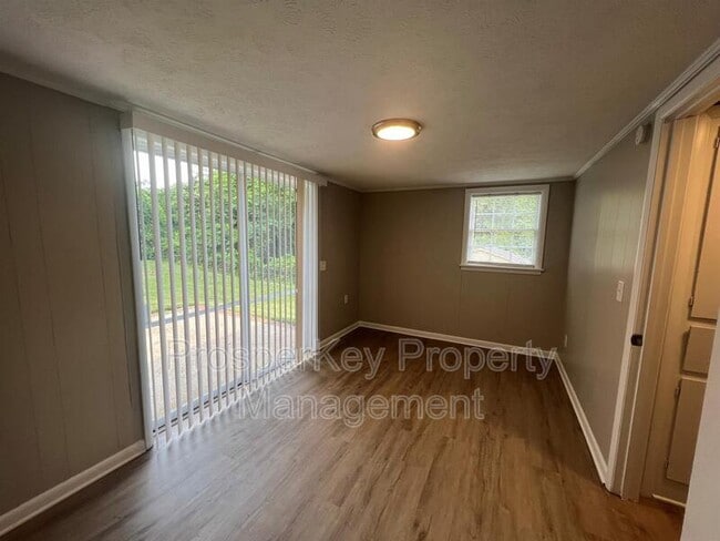 Building Photo - 4602 Nickerson Ct