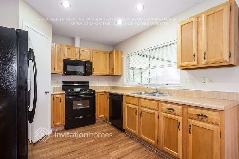 Building Photo - 22614 Powell House Ln