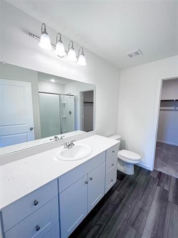 Building Photo - 424 Madison Way