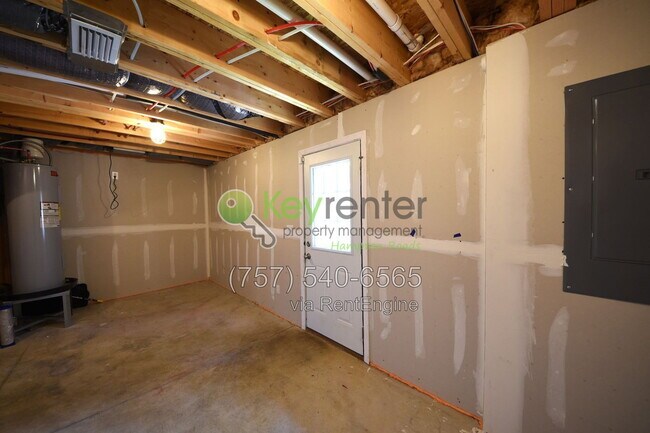 Building Photo - 49 Manilla Cir