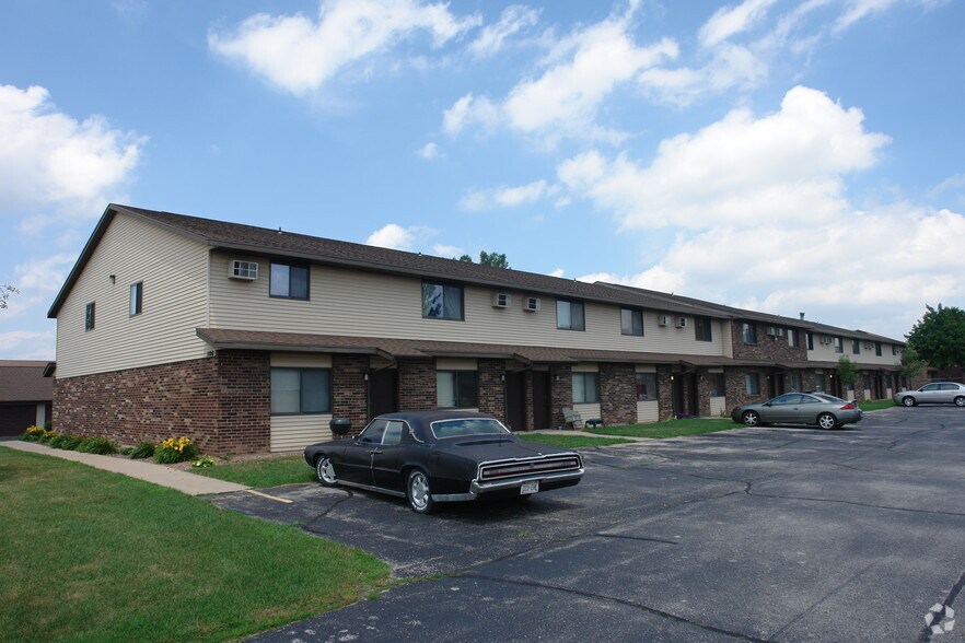 Pilgrim Way Residences 11061108 Pilgrim Way Green Bay WI 54304