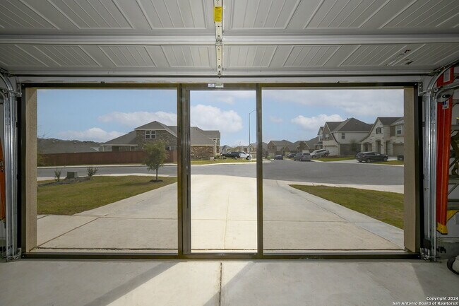 Building Photo - 1639 Afterlight Dr