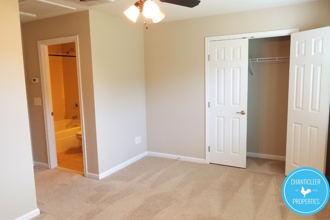 Building Photo - 506 Berry Chase Way