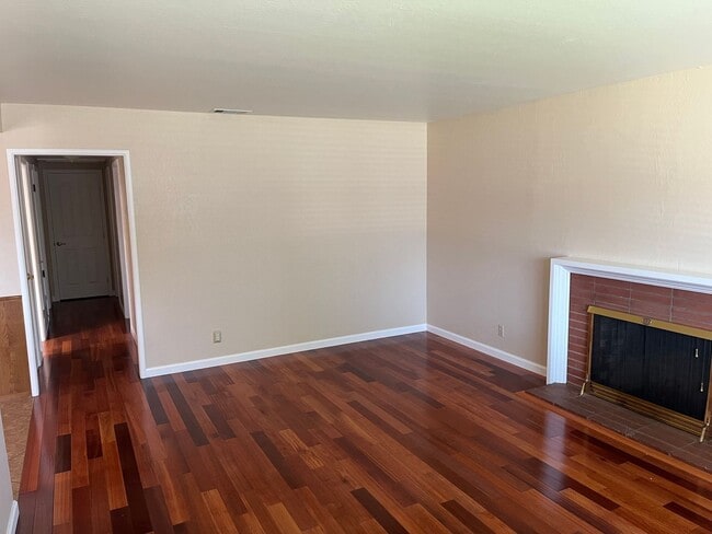 Building Photo - Charming Santa Clara Home with Backyard Perfect for Summer Nights!