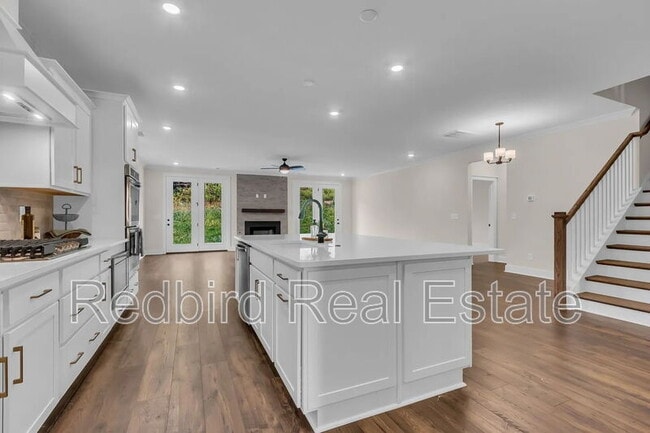 Building Photo - 911 Heatherfield Ln