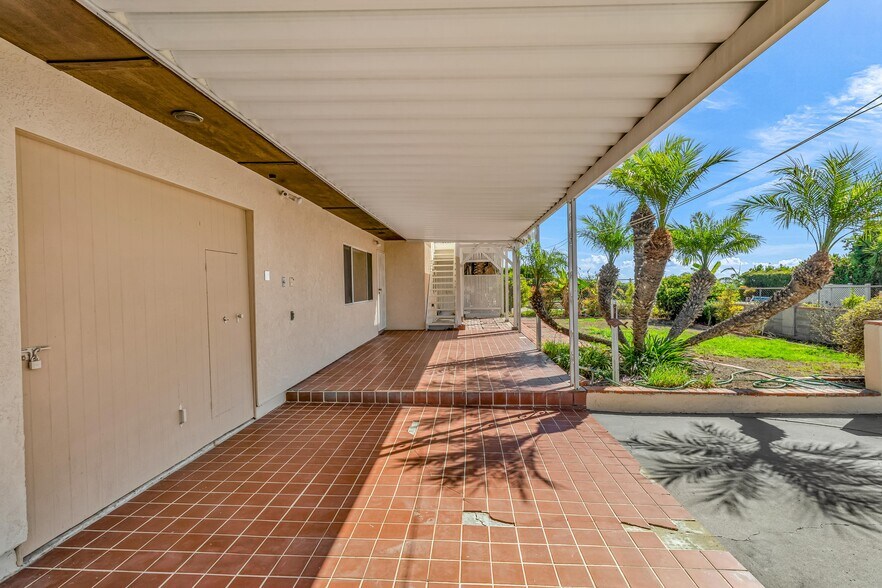 Back Patio- Upper Backyard Level - 3210 Geronimo Ave