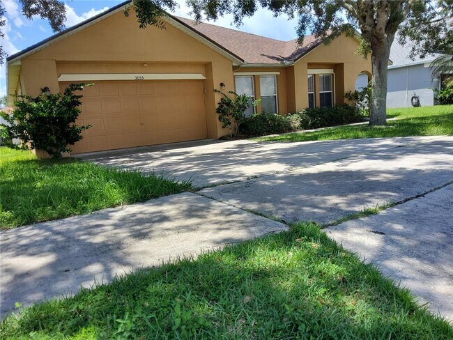 Building Photo - 3055 Anquilla Ave