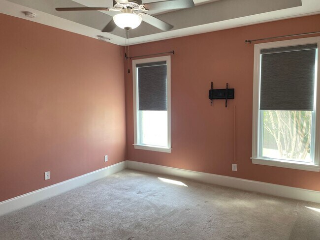 Building Photo - 1386 Arot Ct SW