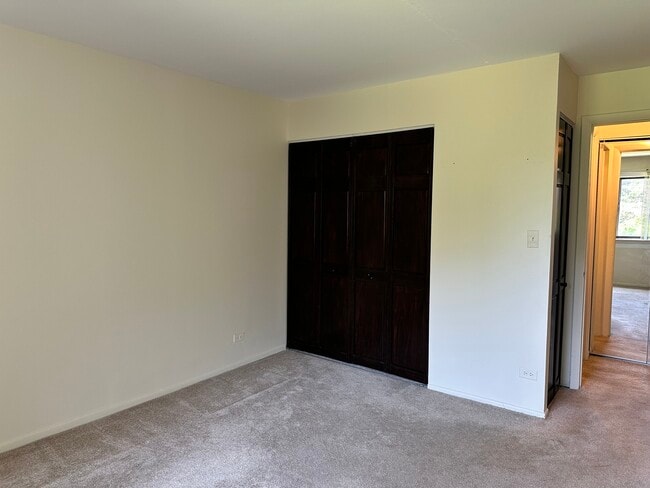 Building Photo - 1460 Fairlane Dr