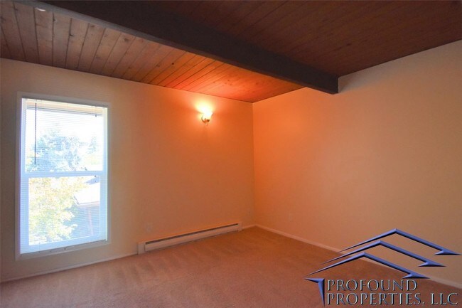Building Photo - 6030 SW 130th Ave - A