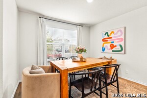 Building Photo - 14106 Llano Trce