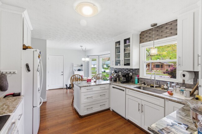 Building Photo - 601 Winged Foot Ct