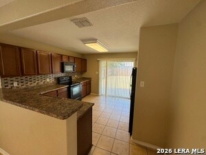 Building Photo - 9223 Silver Vista