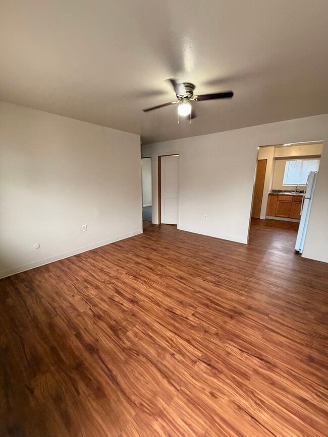 Building Photo - 25731 W Bridge St