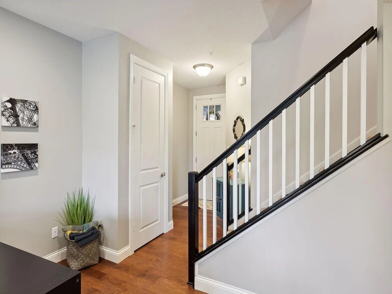 Building Photo - 12563 Okinawa Cir NE