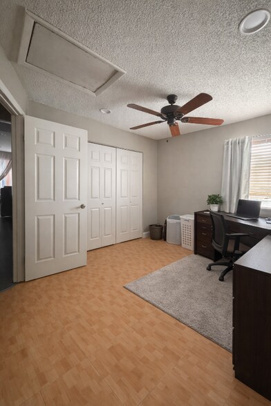 Building Photo - 20778 NW 1st Ct