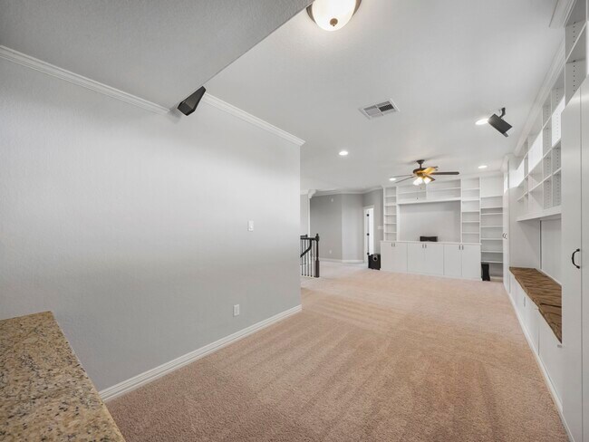Building Photo - 5430 Tyler Park Ln