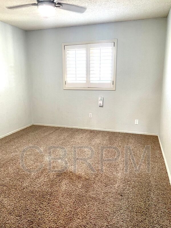 Building Photo - 1428 5th St