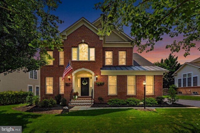Building Photo - 43550 Riverpoint Dr