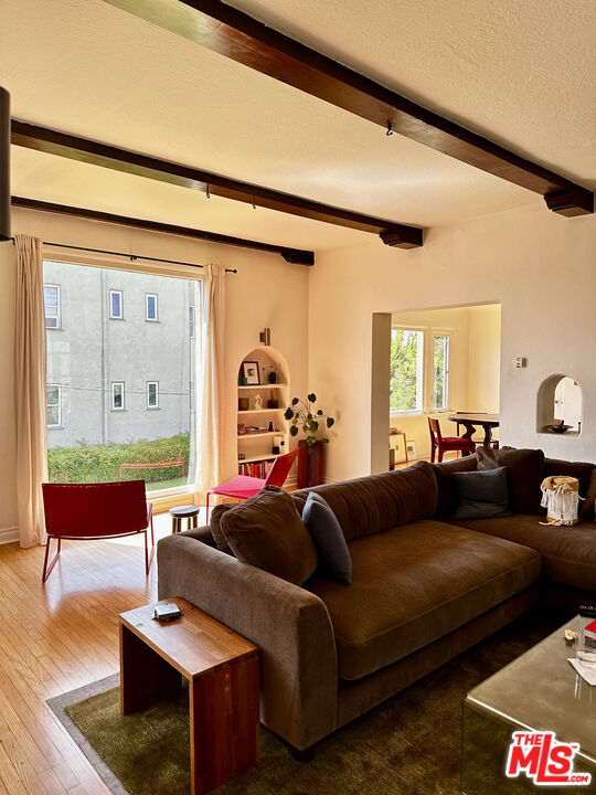 Building Photo - 1362 S Stanley Ave