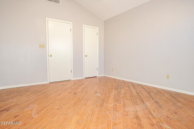 Building Photo - 1832 Dean Jones Dr