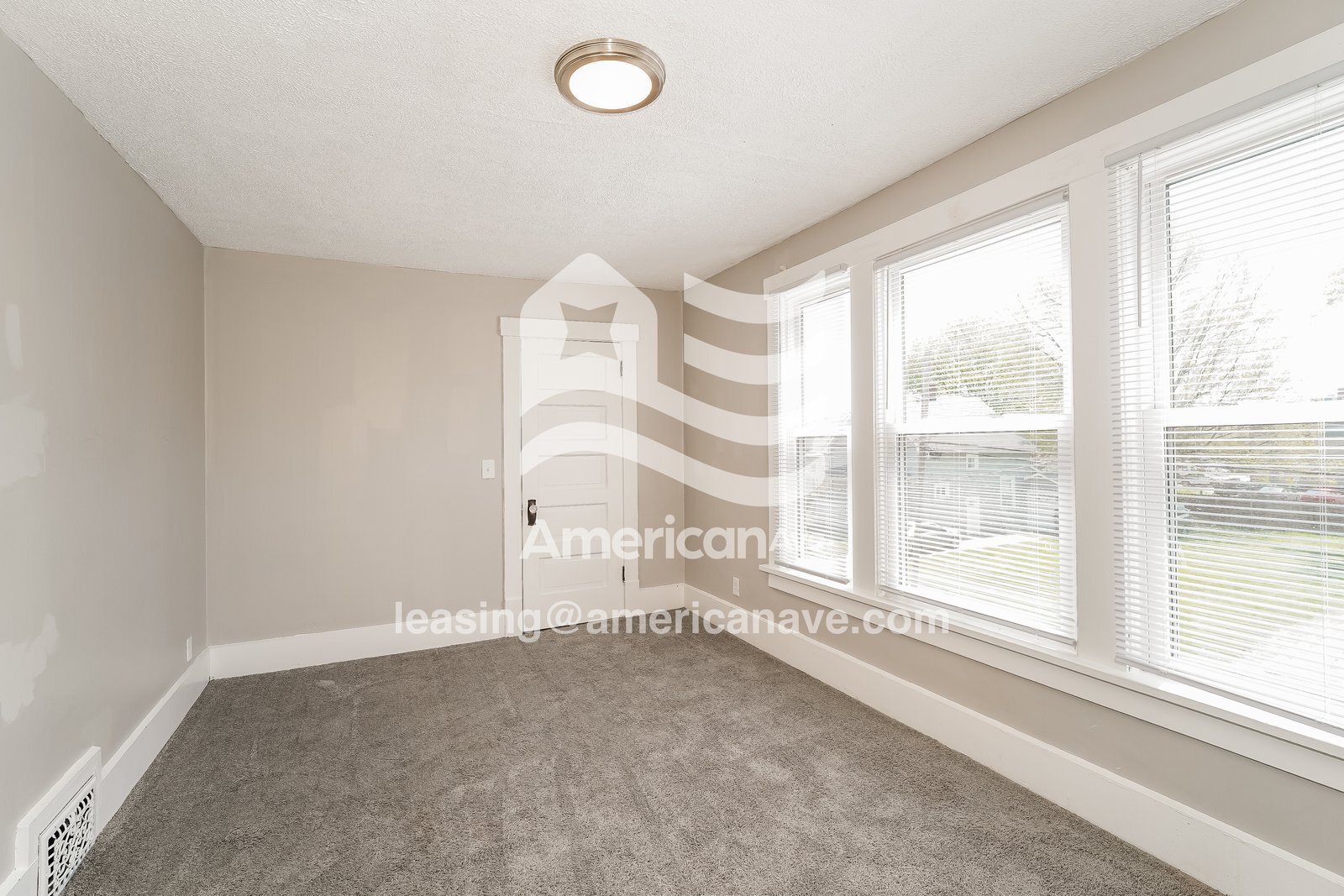 Building Photo - 2635 2nd St NW