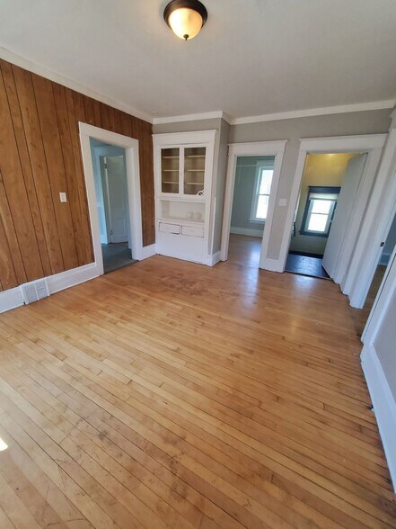 Building Photo - 2023-2025 N 24th St.