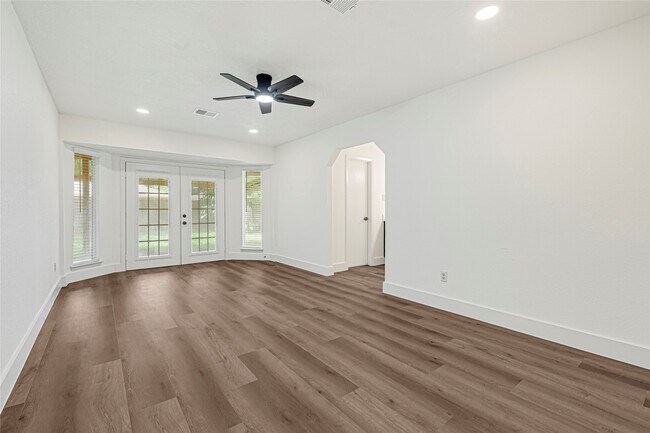 Building Photo - 17711 Wild Willow Ln