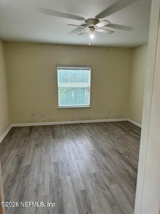 Building Photo - 15704 Stedman Lake Dr