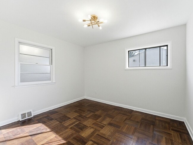 Building Photo - Charming Renovated 4-Bedroom Rental with Spacious Backyard & Bonus Basement Space in Somerdale