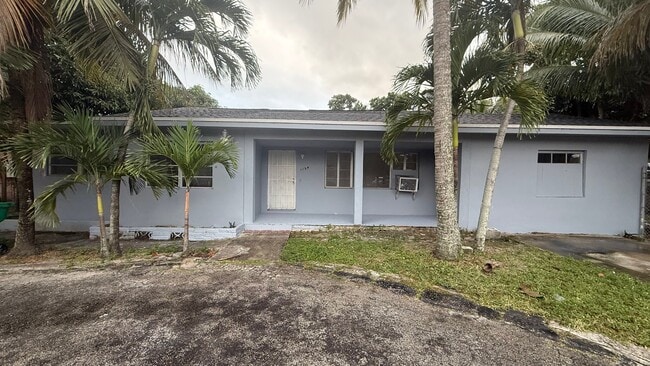 Building Photo - 1124 NW 112th Terrace