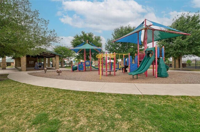 Building Photo - 701 Texas Sage Loop