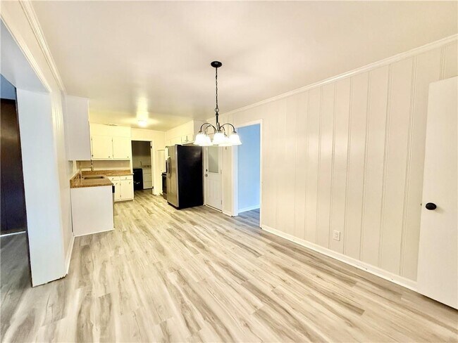 Building Photo - 3463 Canadian Way
