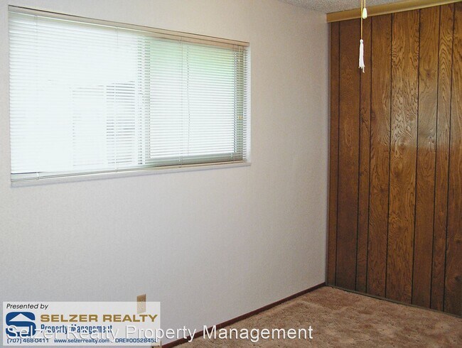 Building Photo - 3 br, 2 bath House - 1531 Gamay Pl.