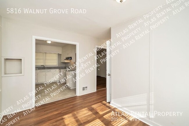 Building Photo - 5816 Walnut Grove Rd