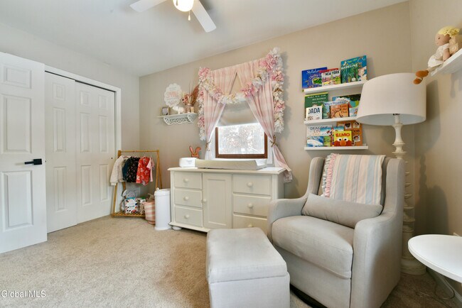 Building Photo - 9 Bell Flower Rd