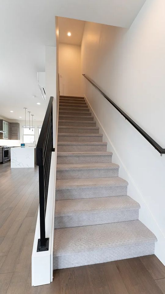 Building Photo - 6615 135th Ct SE