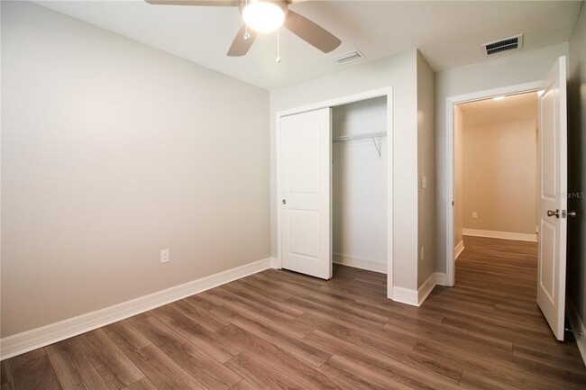Building Photo - 7109 Cruz Ct