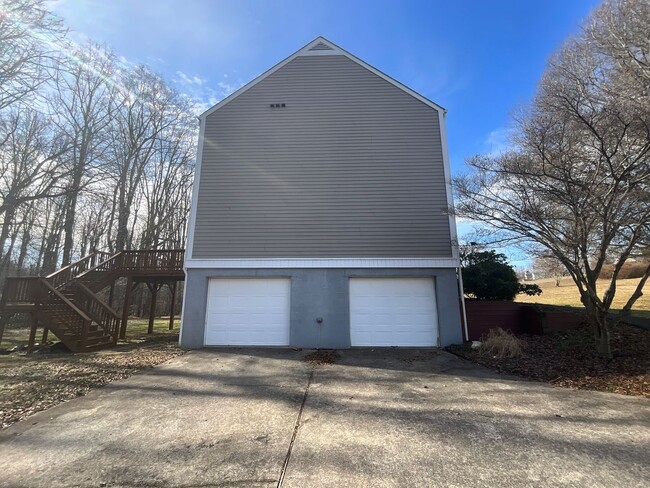 Building Photo - Now Available! 3 Bedroom, 2.5 Bath Home in...