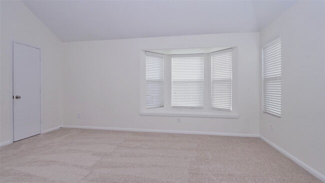 Building Photo - 3318 Madison Elm St