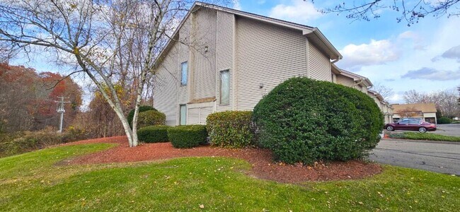 Building Photo - 25 Washington St