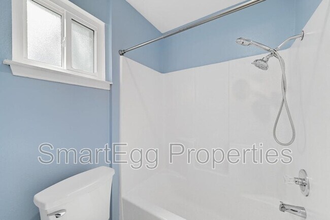 Building Photo - 10703 Onyx Cove