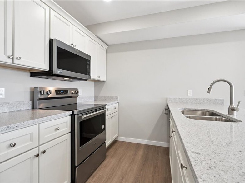 Building Photo - 7028 Thunder Vly Dr