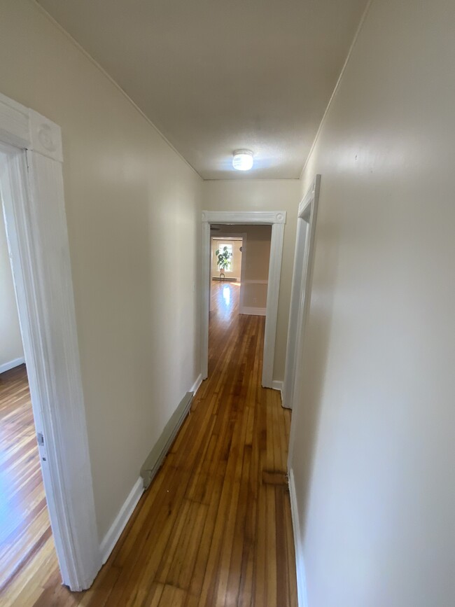 Hallway - 186 6th Ave