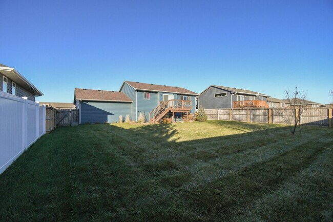 Building Photo - 5512 South Culbert Avenue