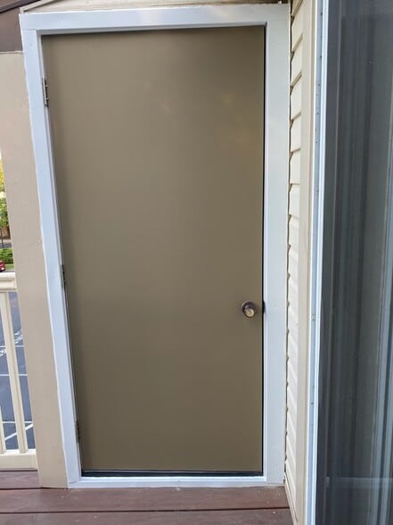 Outdoor Storage - 804 Stratford Way