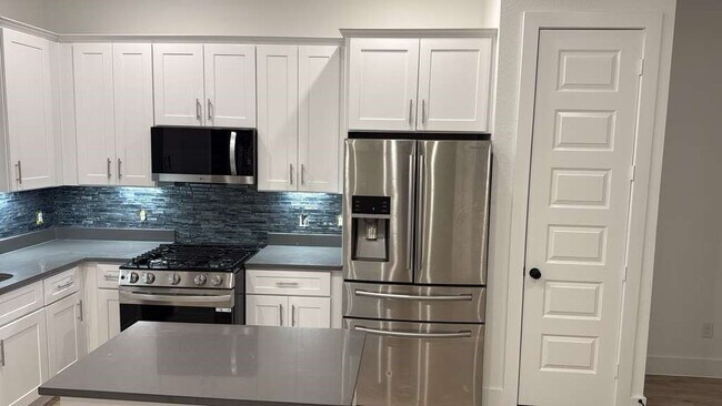 Building Photo - 8103 Calhoun Rd