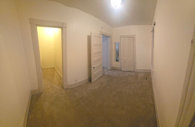Building Photo - Charming 2-Bedroom in the Heart of the Lower East Side
