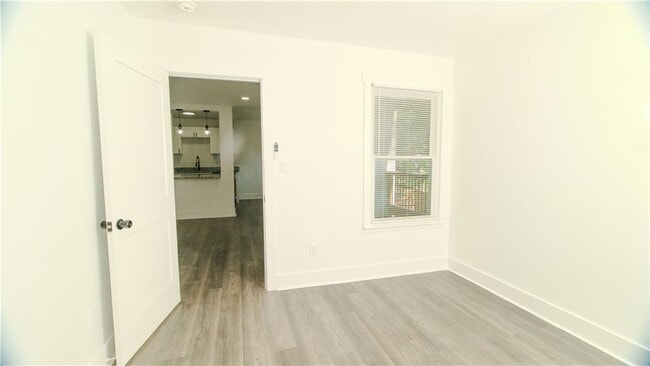 Building Photo - 4589 Orchid Dr