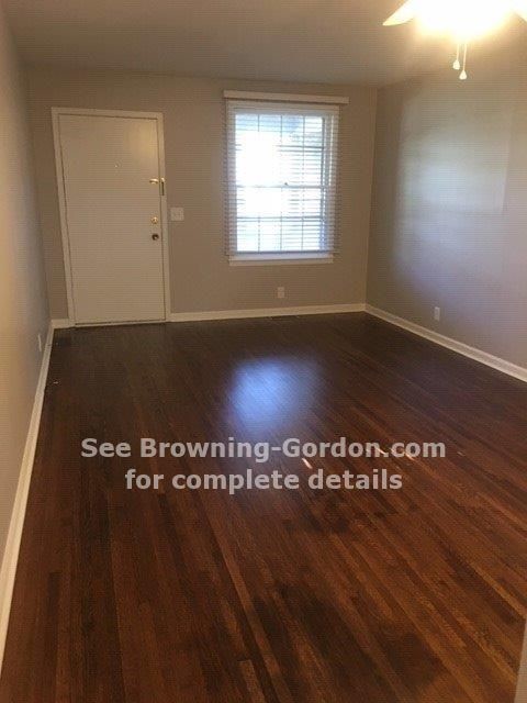 Building Photo - Two Bedroom Duplex in the Belle Meade Area